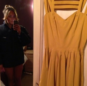 Blondje verkoopt jurkje op eBay met naaktfoto