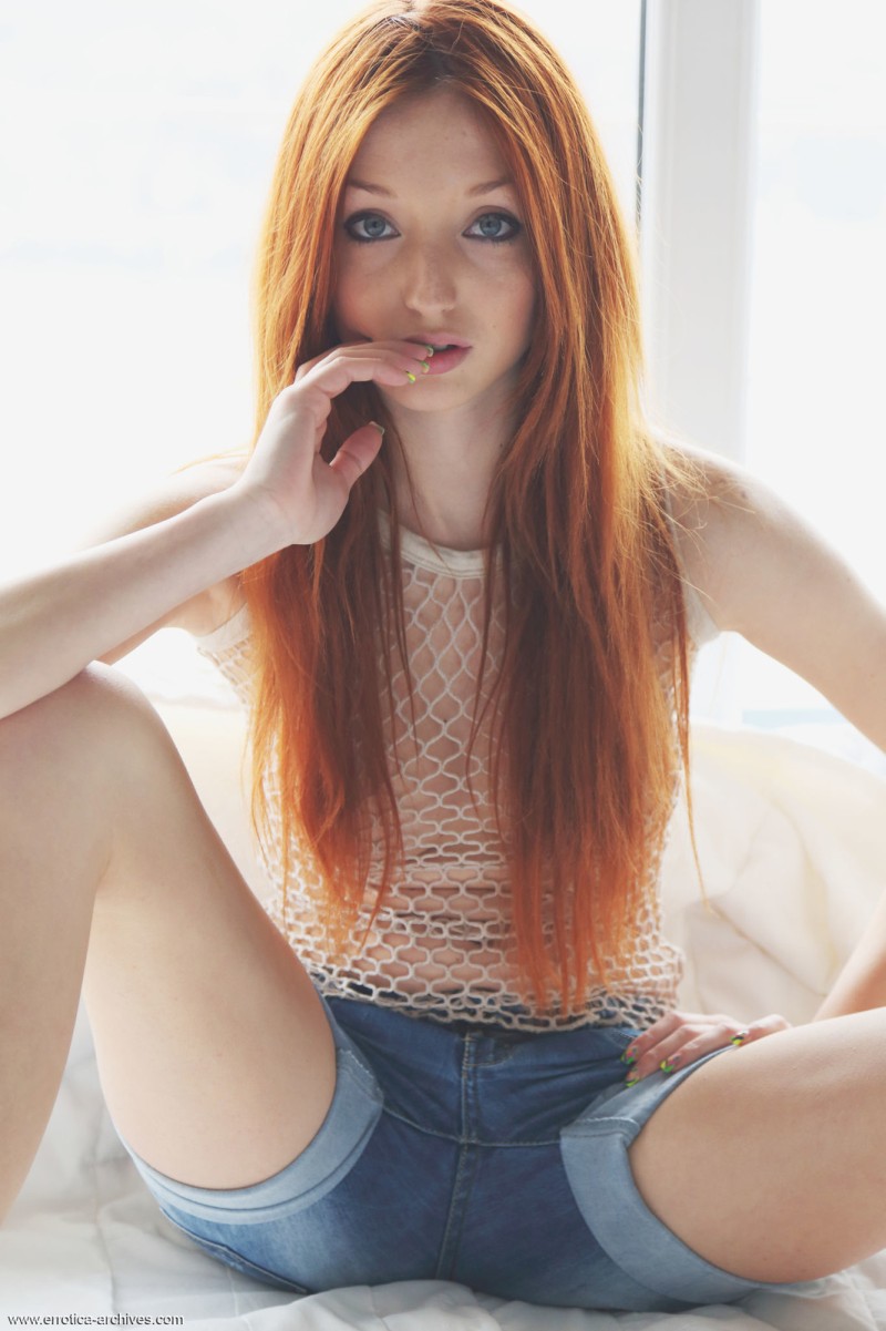 micca-beautiful-red-head-naked-03