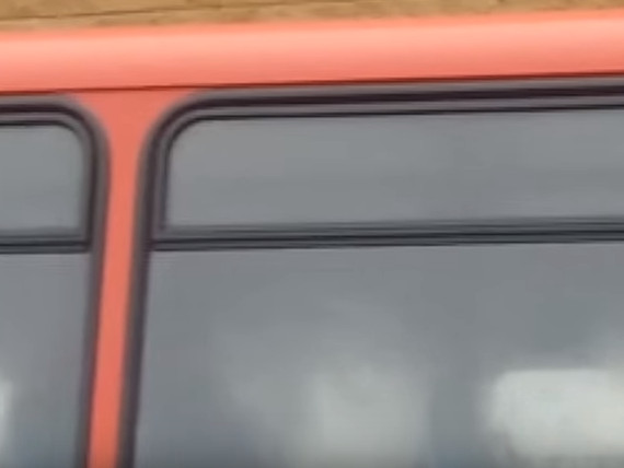 Masturberende buschauffeur op de video gezet